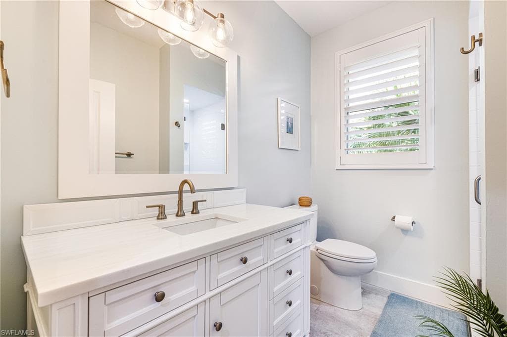 454 Sea Oats DR, SANIBEL FL 33957-22