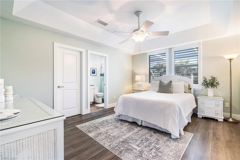 454 Sea Oats DR, SANIBEL FL 33957-23