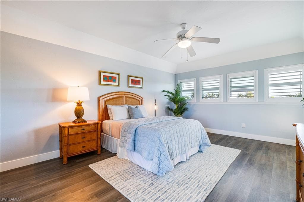 454 Sea Oats DR, SANIBEL FL 33957-13
