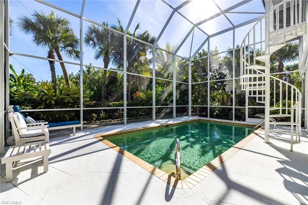 454 Sea Oats DR, SANIBEL FL 33957-34
