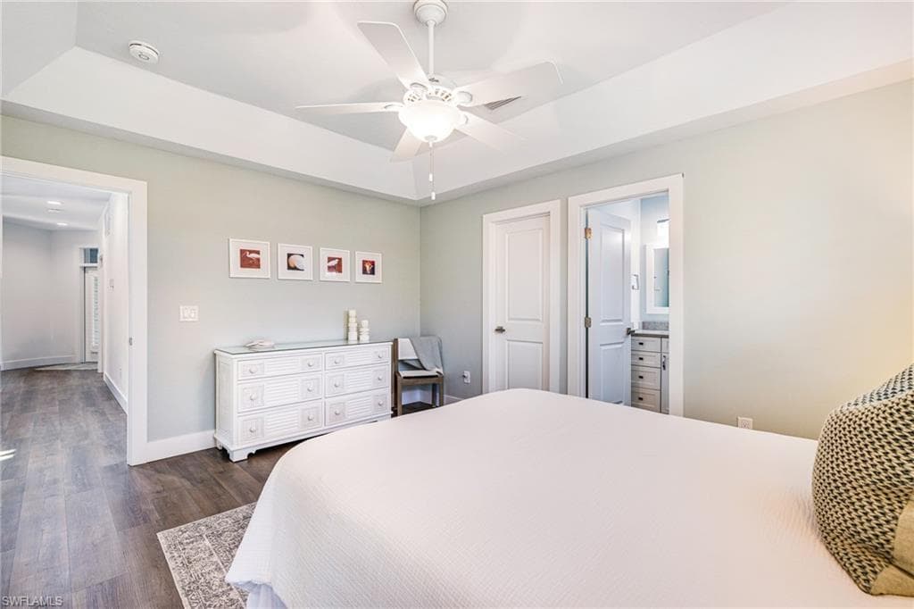 454 Sea Oats DR, SANIBEL FL 33957-24