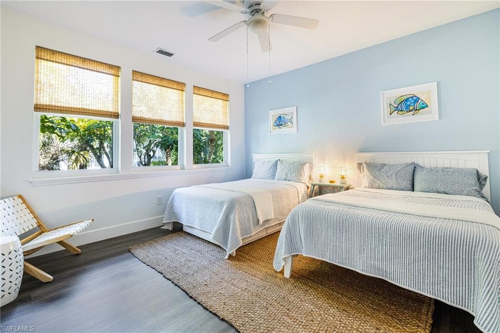454 Sea Oats DR, SANIBEL FL 33957-20