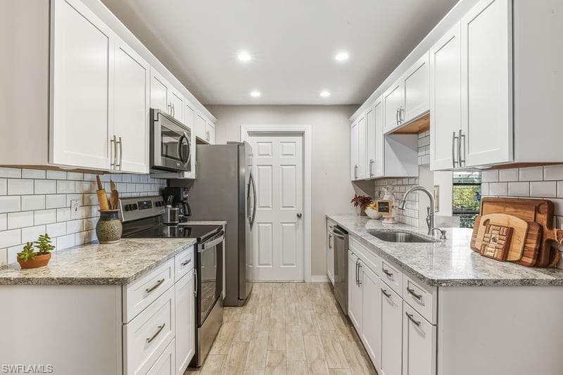 51 Hilo CT # 51, NAPLES FL 34112-1