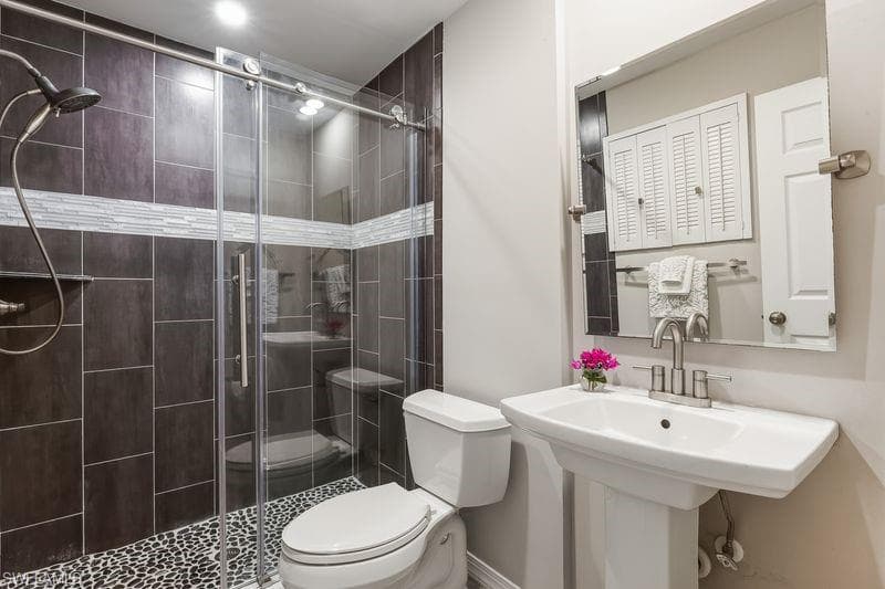 51 Hilo CT # 51, NAPLES FL 34112-10