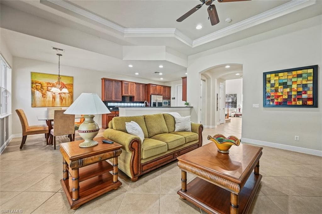 12723 Aviano DR, NAPLES FL 34105-5