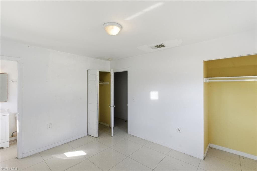 2414 Braman AVE, FORT MYERS FL 33901-13