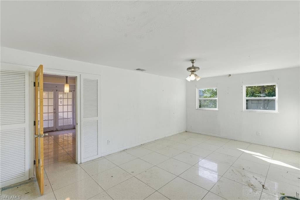 2414 Braman AVE, FORT MYERS FL 33901-10