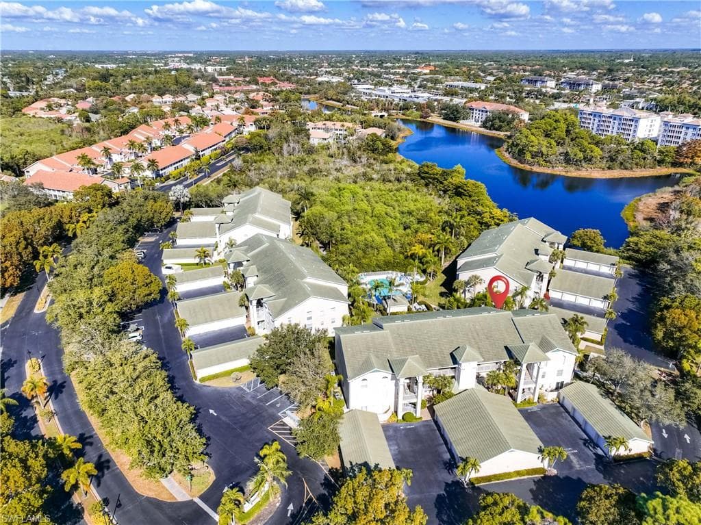 28871 Bermuda Lago CT # 304, BONITA SPRINGS FL 34134-1