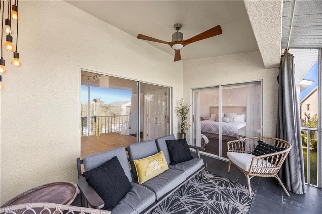 28871 Bermuda Lago CT # 304, BONITA SPRINGS FL 34134-30