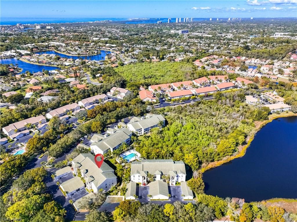 28871 Bermuda Lago CT # 304, BONITA SPRINGS FL 34134-38