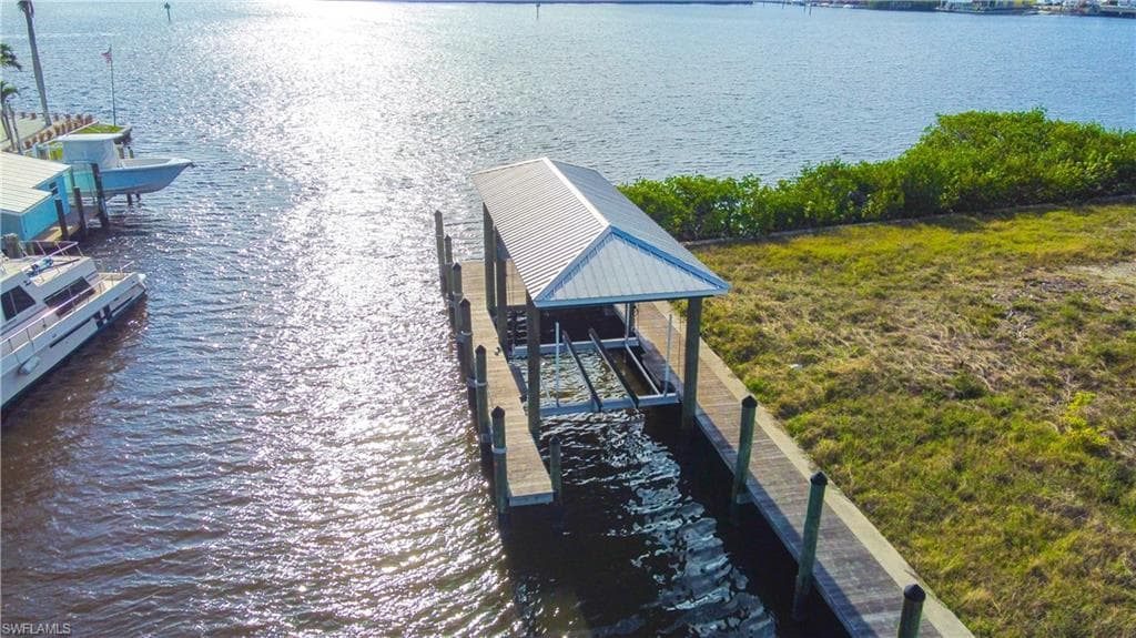 2639 Second ST, MATLACHA FL 33993-11