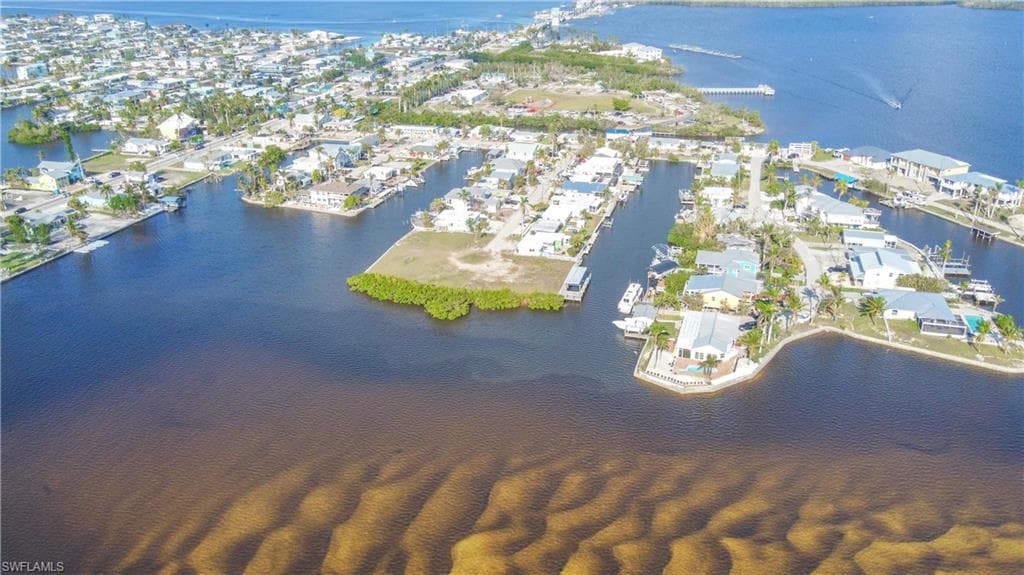 2639 Second ST, MATLACHA FL 33993-17