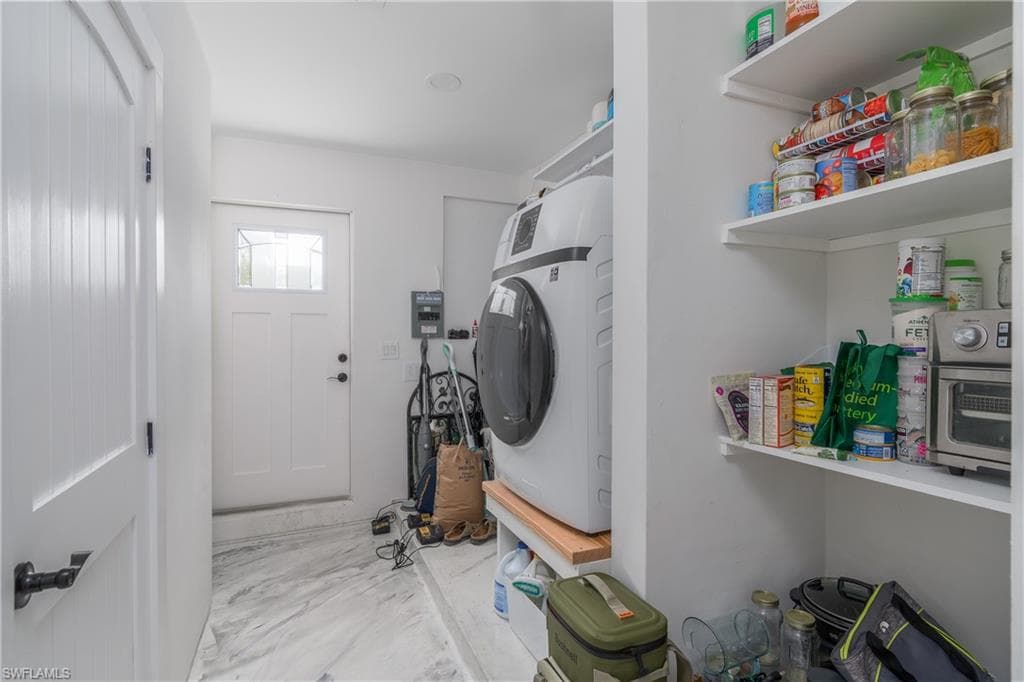 450 Birdsong PL, SANIBEL FL 33957-22