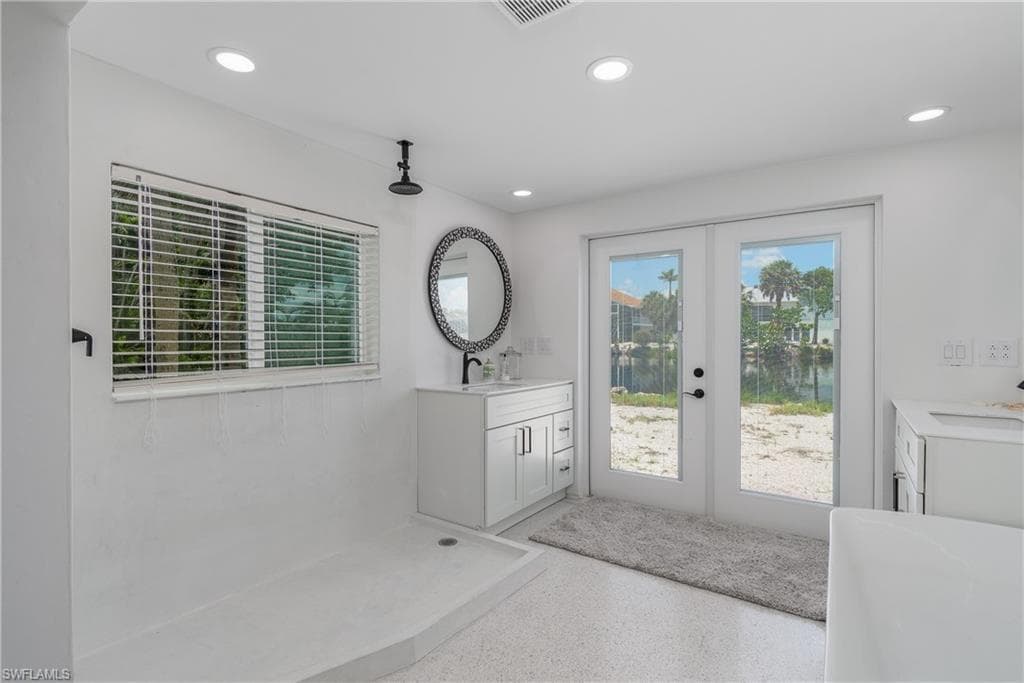 450 Birdsong PL, SANIBEL FL 33957-15