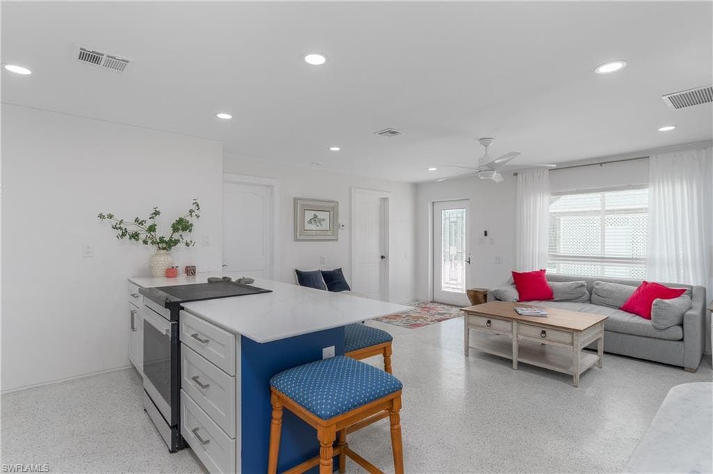 450 Birdsong PL, SANIBEL FL 33957-11