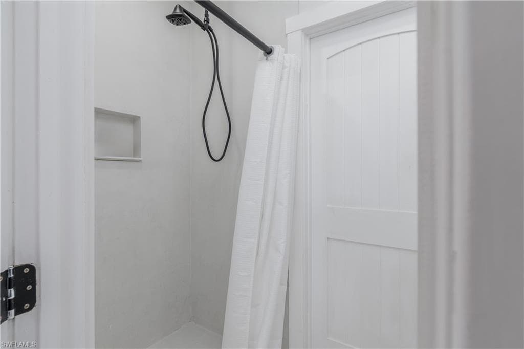 450 Birdsong PL, SANIBEL FL 33957-6