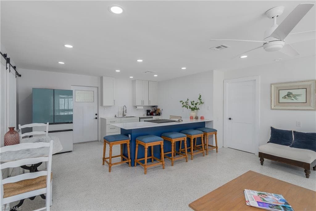 450 Birdsong PL, SANIBEL FL 33957-8