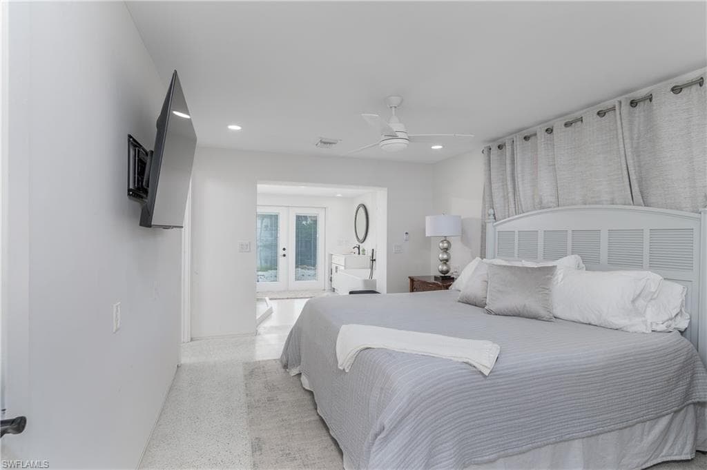 450 Birdsong PL, SANIBEL FL 33957-17