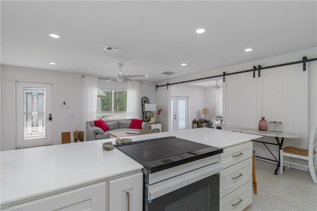 450 Birdsong PL, SANIBEL FL 33957-10