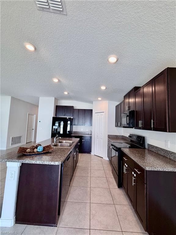 39869 Harmon Grove Ct, ZEPHYRHILLS FL 33540-9