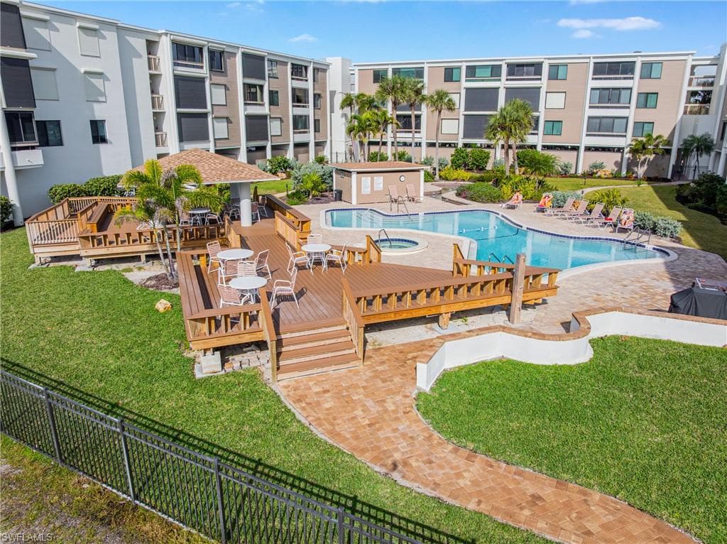 2777 W Gulf DR 109-21