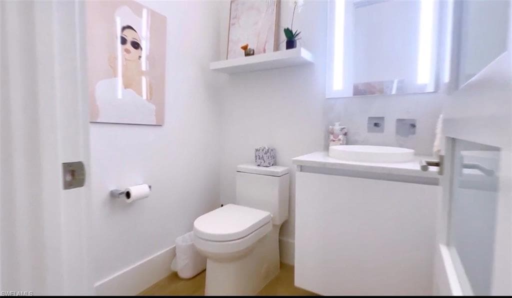 1671 Vinland WAY, NAPLES FL 34105-22