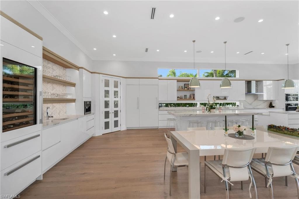 1671 Vinland WAY, NAPLES FL 34105-5