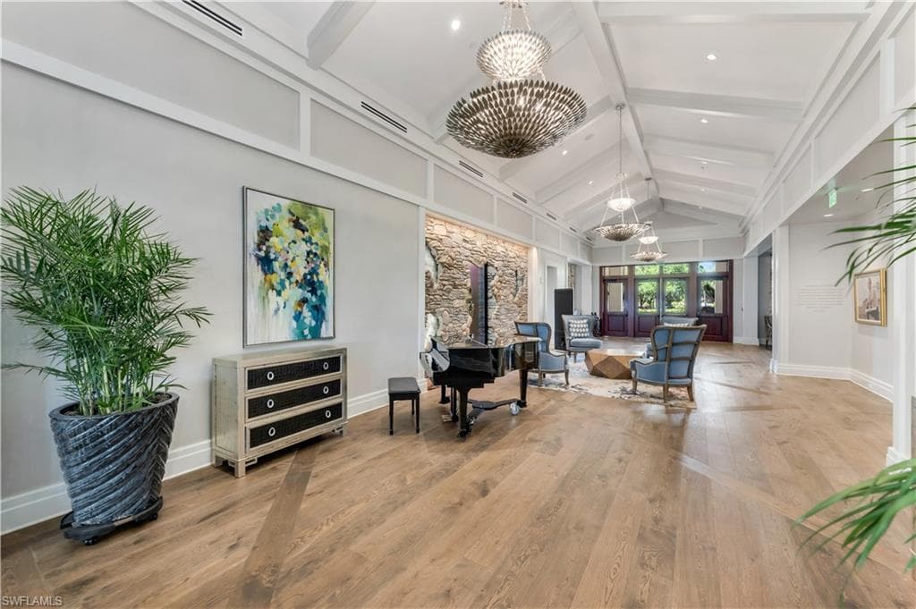 1671 Vinland WAY, NAPLES FL 34105-36