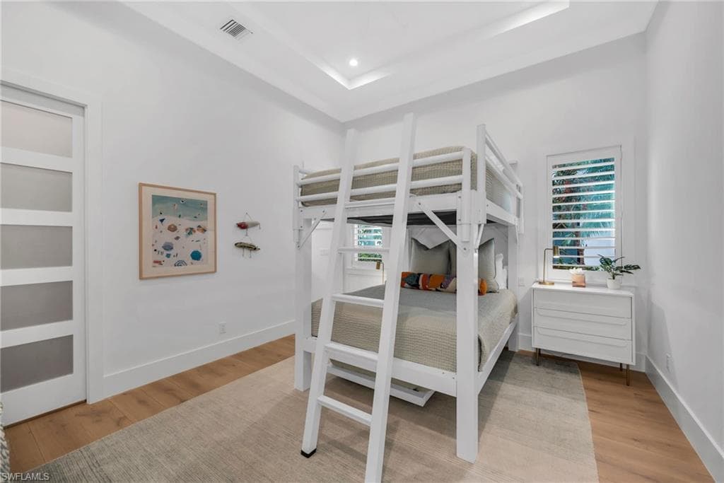 1671 Vinland WAY, NAPLES FL 34105-18