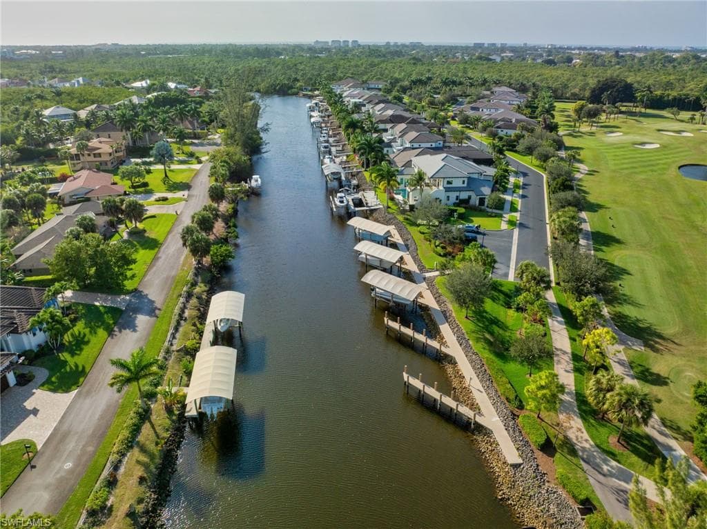 1671 Vinland WAY, NAPLES FL 34105-28