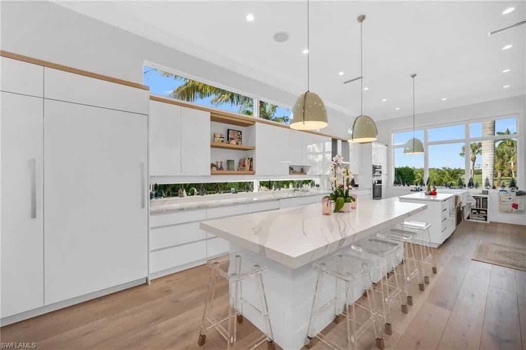 1671 Vinland WAY, NAPLES FL 34105-7