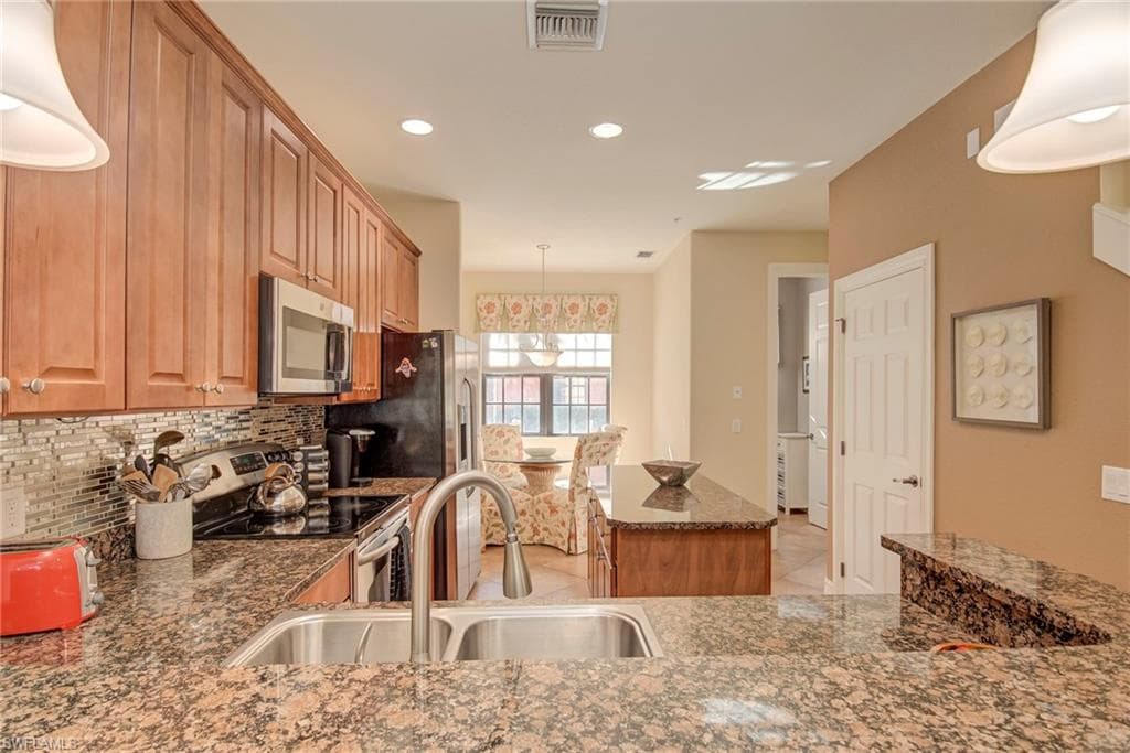 11856 Rocio ST # 2003, FORT MYERS FL 33912-4