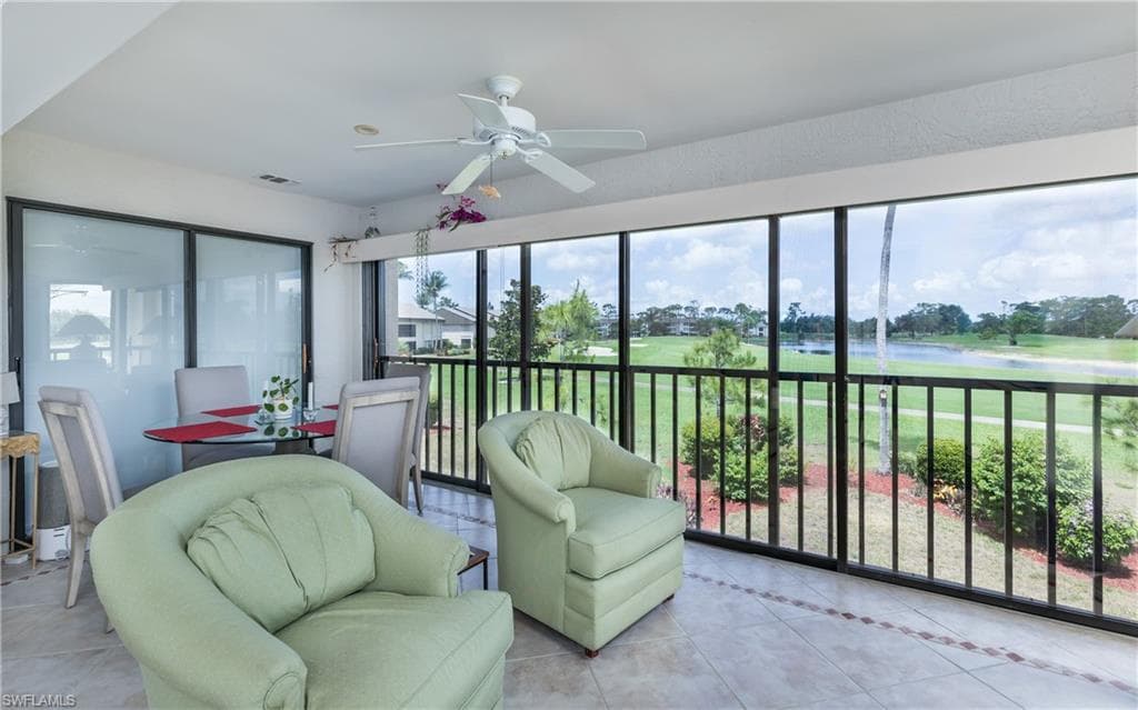5825 Trailwinds DR # 425, FORT MYERS FL 33907-9