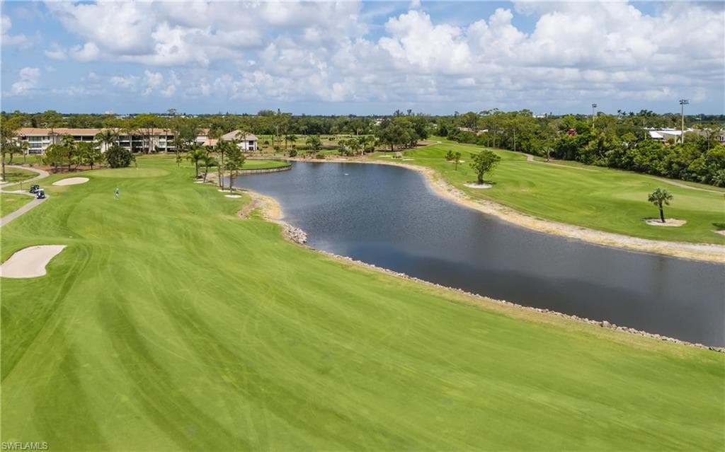 5825 Trailwinds DR # 425, FORT MYERS FL 33907-36