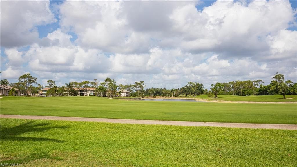5825 Trailwinds DR # 425, FORT MYERS FL 33907-30