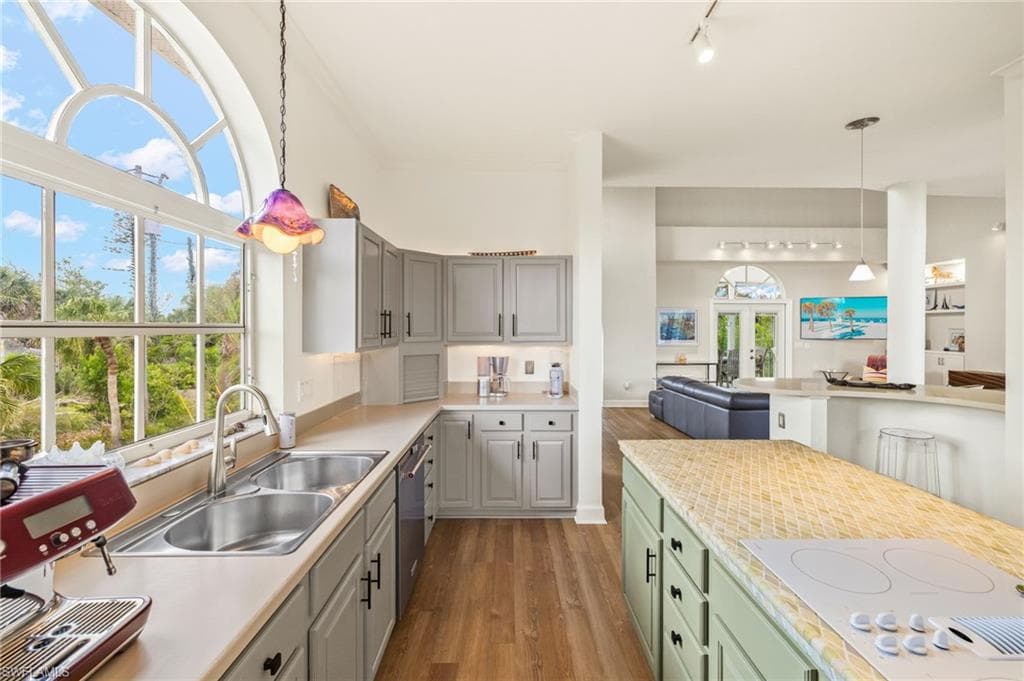 1550 Wilton LN, SANIBEL FL 33957-14