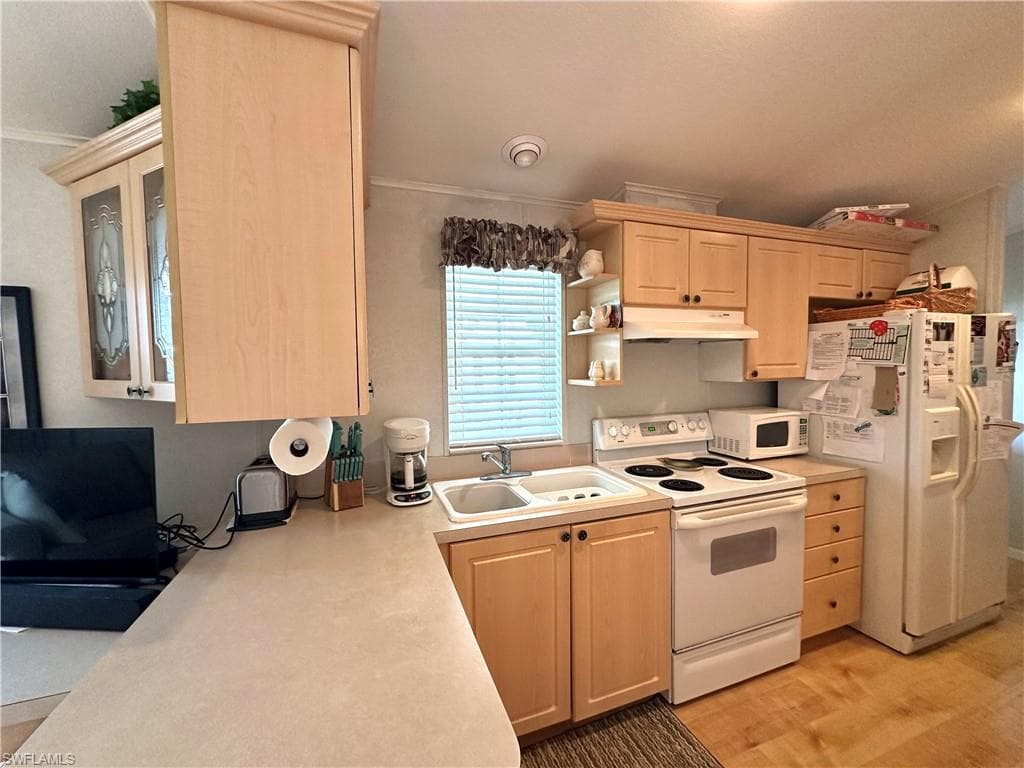 20180 Ponce De Leon DR, ESTERO FL 33928-11