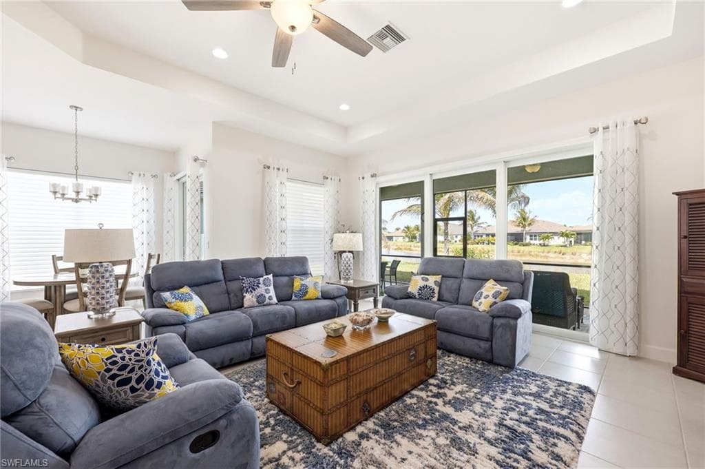 28563 Twain DR, BONITA SPRINGS FL 34135-5