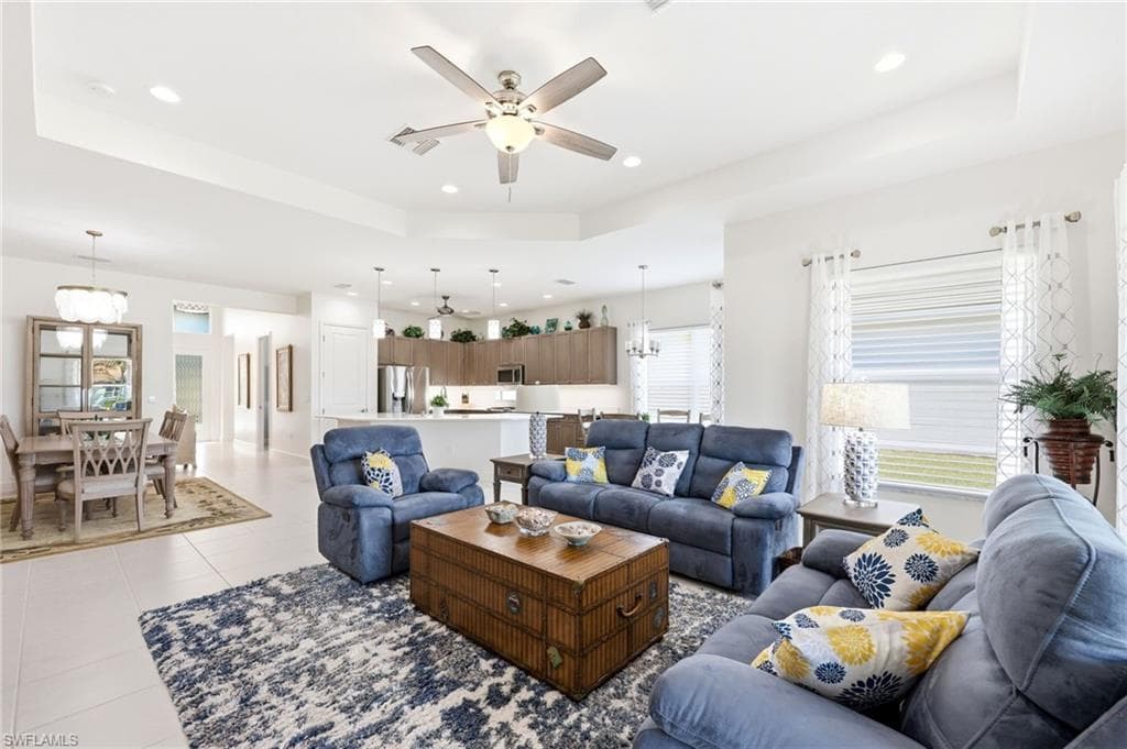 28563 Twain DR, BONITA SPRINGS FL 34135-4