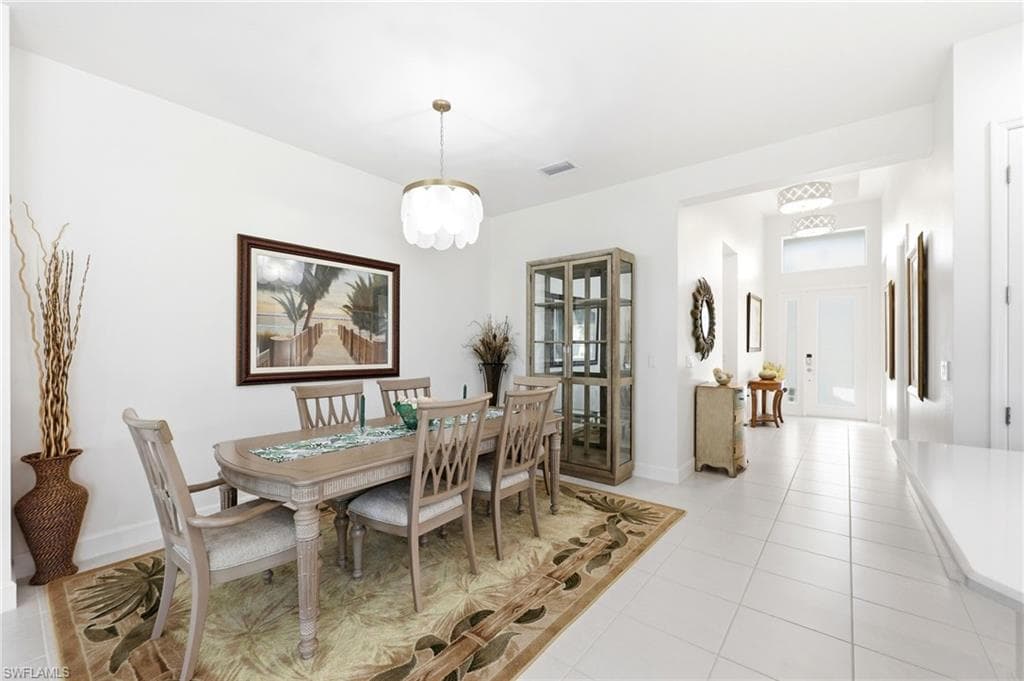 28563 Twain DR, BONITA SPRINGS FL 34135-7