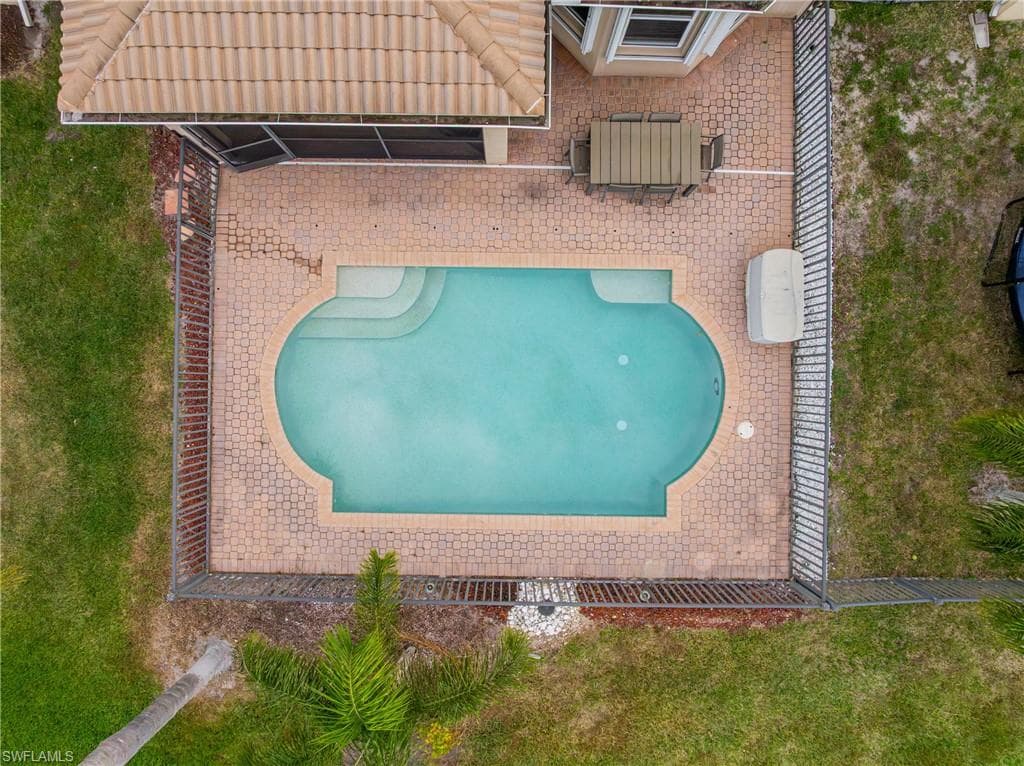 10487 Winged Elm LN-29