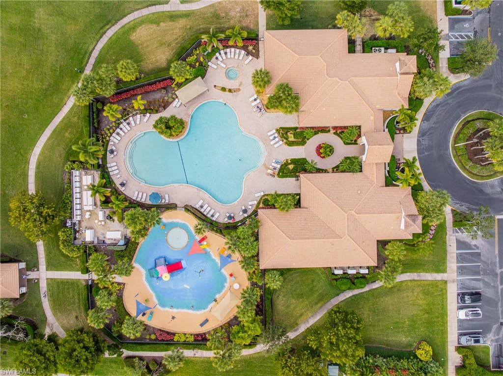 10487 Winged Elm LN-34