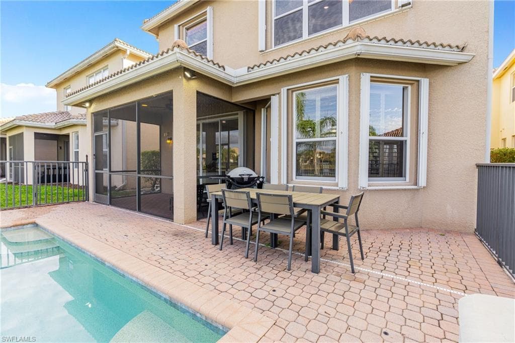 10487 Winged Elm LN-28
