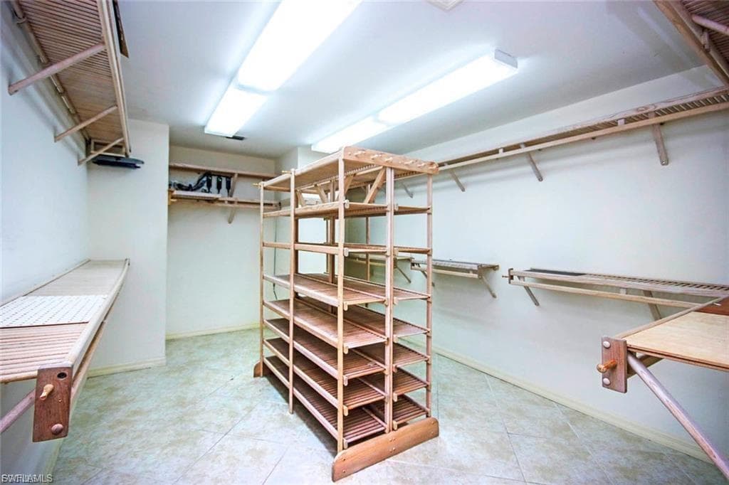 15110 Anchorage WAY, FORT MYERS FL 33908-29