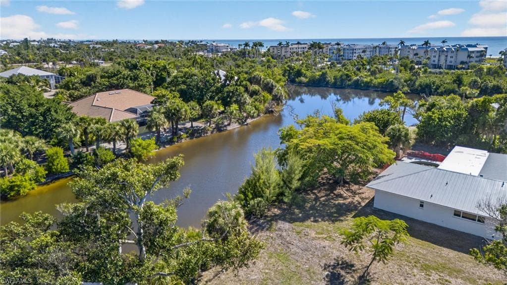 408 Tiree CIR, SANIBEL FL 33957-9