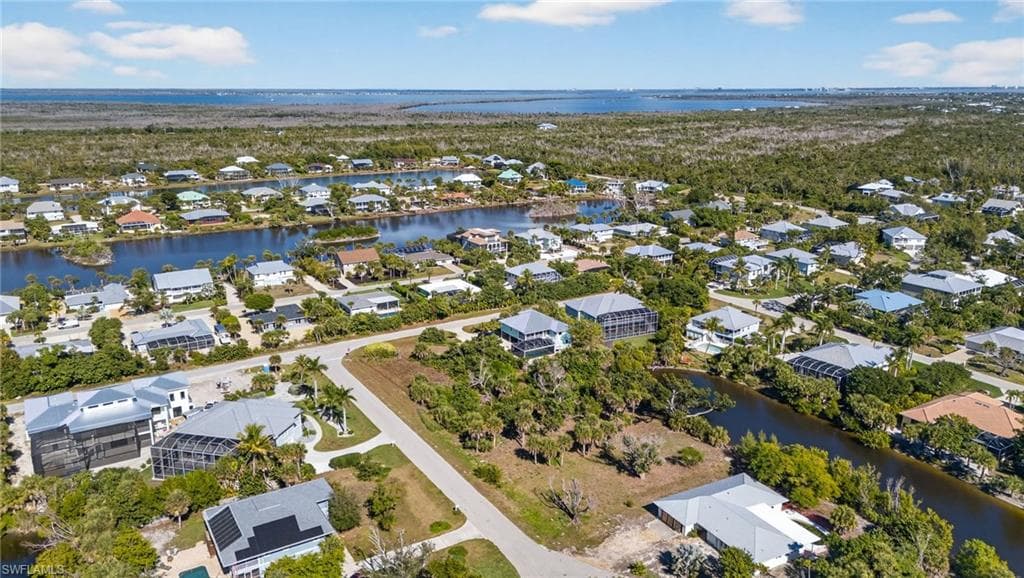 408 Tiree CIR, SANIBEL FL 33957-14
