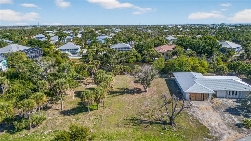 408 Tiree CIR, SANIBEL FL 33957-3