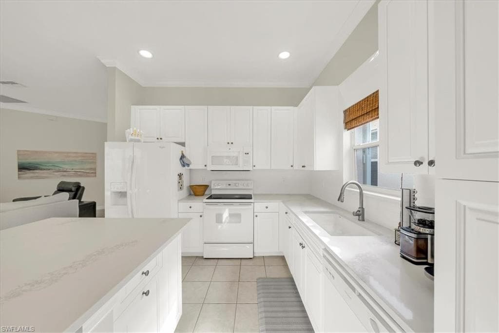 28327 Hidden Lake DR, BONITA SPRINGS FL 34134-10