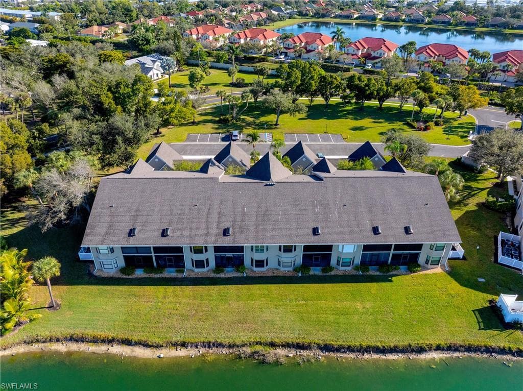 16381 Kelly Woods DR # 150, FORT MYERS FL 33908-31