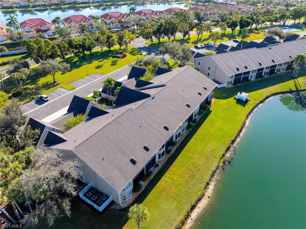 16381 Kelly Woods DR # 150, FORT MYERS FL 33908-32